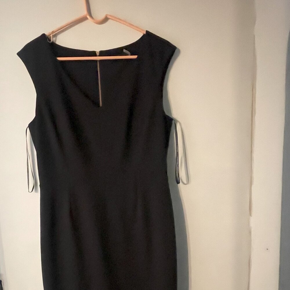 Ivanka Trump Black Sleeveless Dress